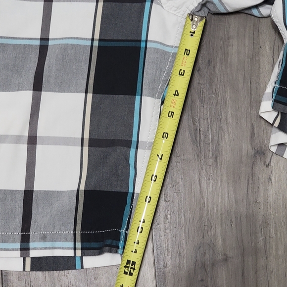 Vans Skateboard Plaid Shorts - Picture 5 of 10